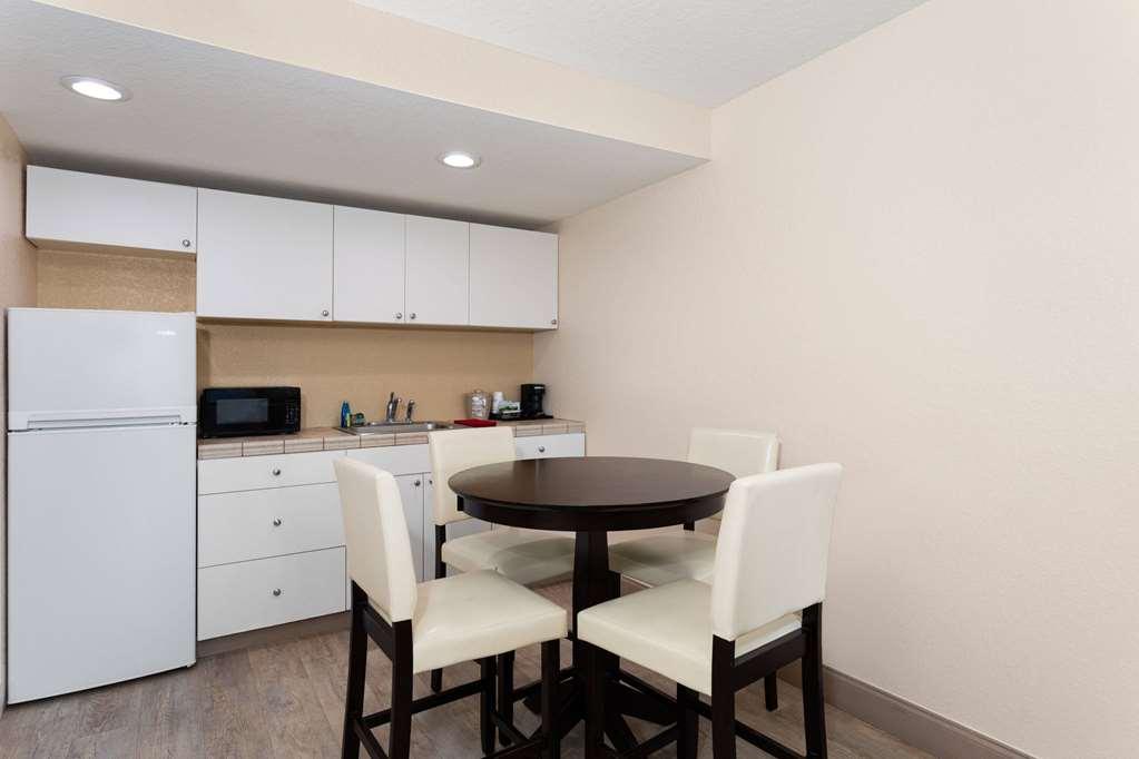 Baymont By Wyndham Punta Gorda/Port Charlotte Hotell Rum bild