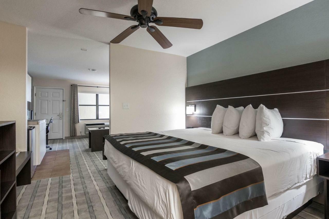 Baymont By Wyndham Punta Gorda/Port Charlotte Hotell Exteriör bild